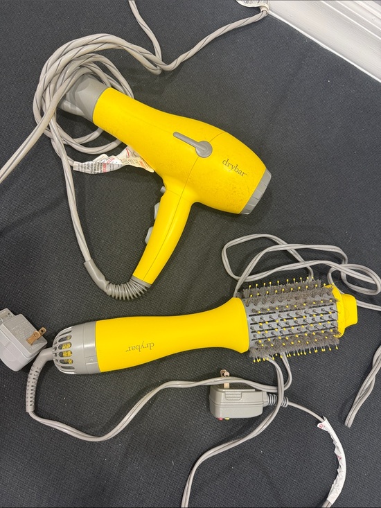 Drybar Other - Hair dryer and hot air brush